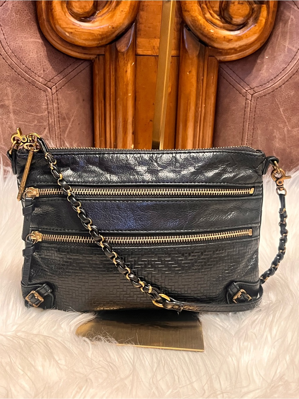 Elliott Lucca Messina 3-Zip Leather Black Leather with Gold-Tone crossbody bag